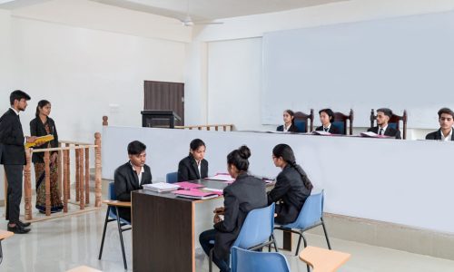 moot court